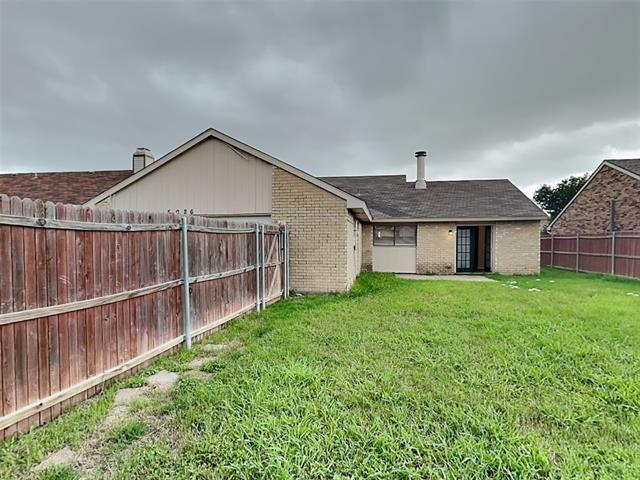 Building Photo - 5026 Red River Trail