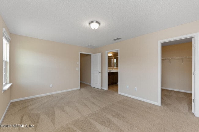 Building Photo - 3199 Chestnut Ridge Way