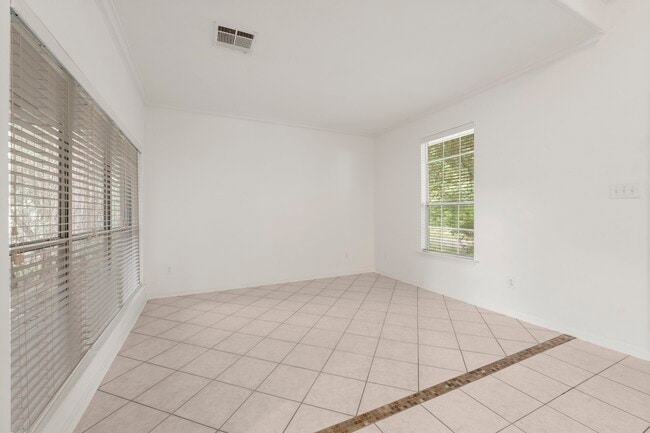 Building Photo - 167 N Whistlers Bend Cir