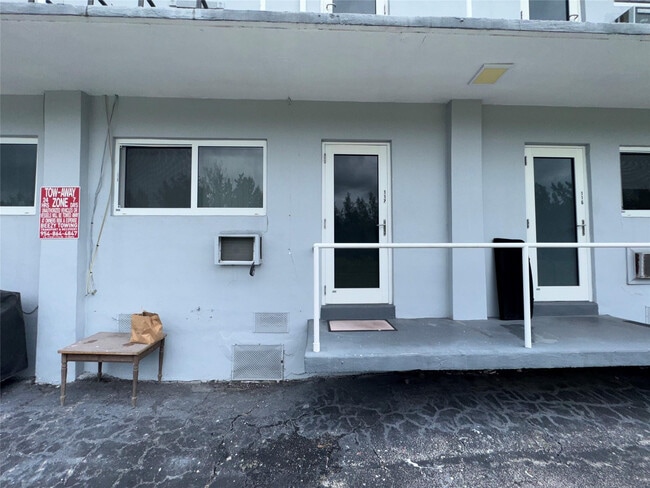 Building Photo - 600 Layne Blvd