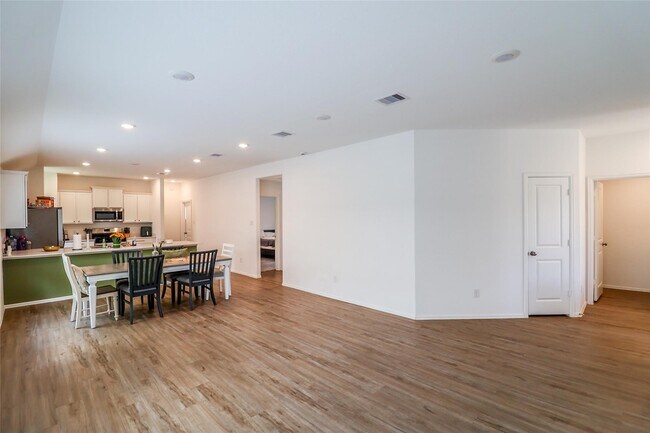 Building Photo - 19380 Villa Mesa Dr