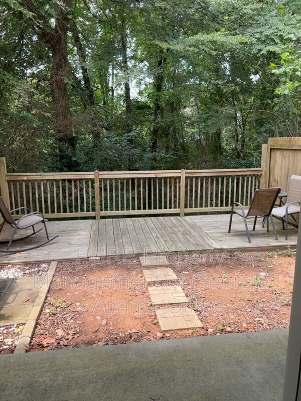 Building Photo - 63 Timber Ridge Dr