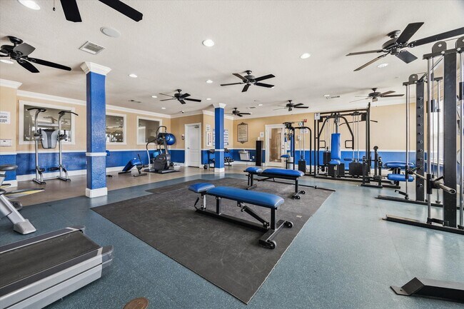 Building Photo - 1711 Old Spanish Trl