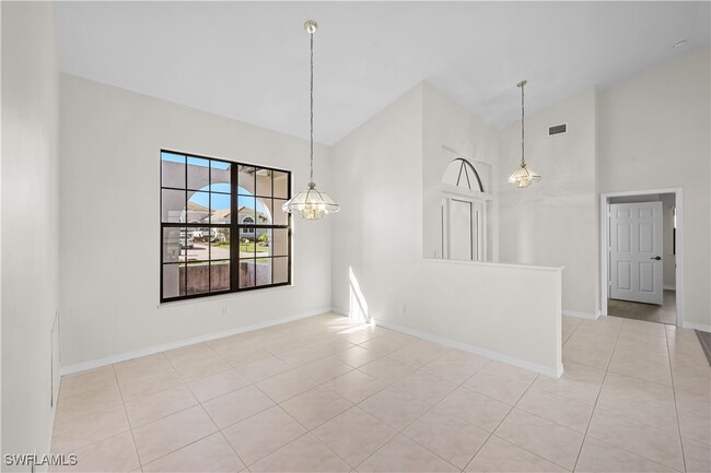 Building Photo - 18031 Greenwood Dr