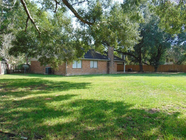 Building Photo - 3247 Hunters Glen Dr