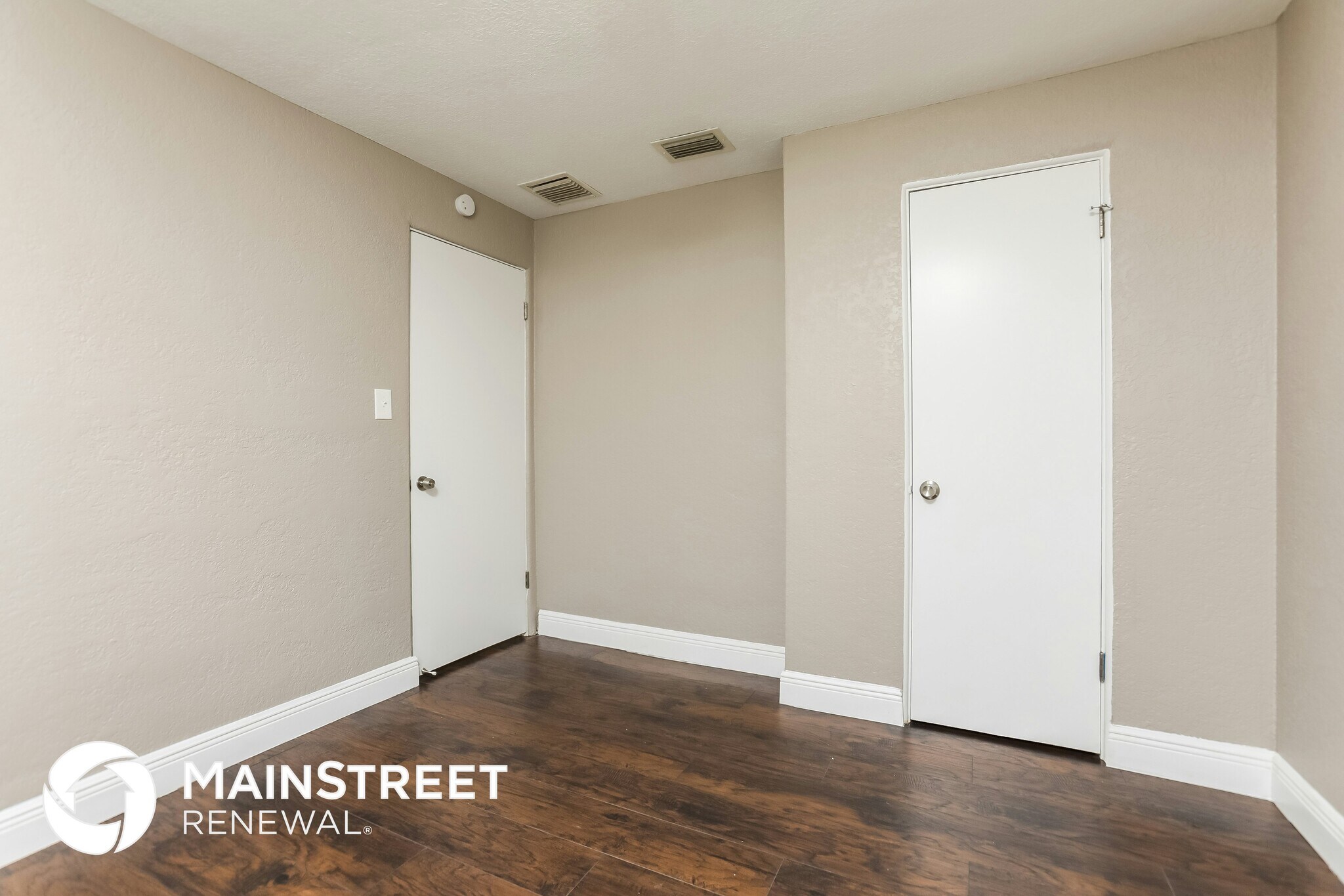 Building Photo - 19 Volusia Dr