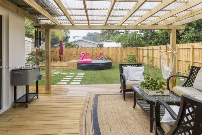 Building Photo - 1512 NW 4th Ave