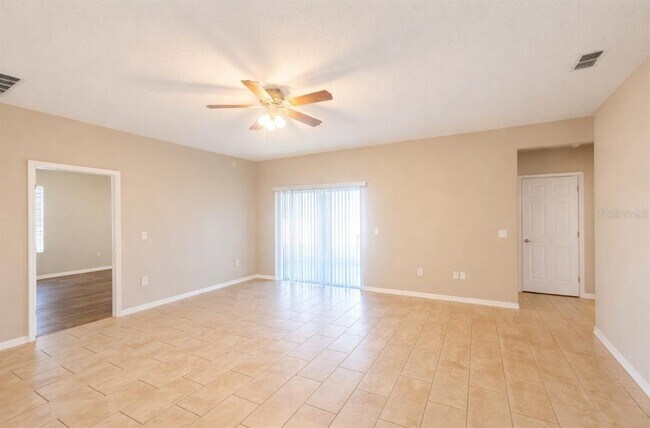 Building Photo - 1192 Normandy Heights Cir
