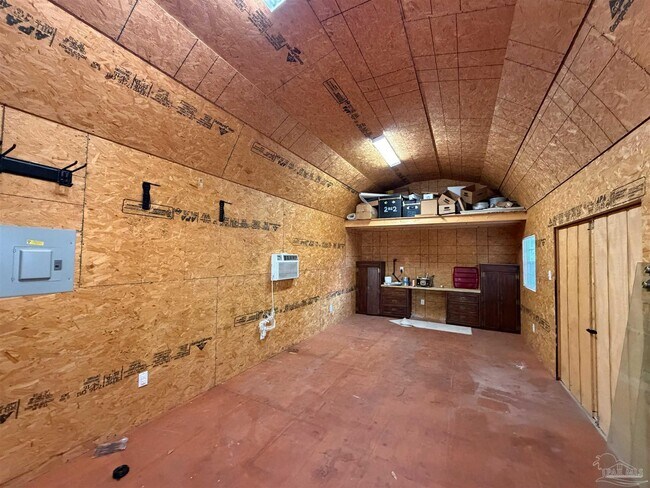 Building Photo - 7707 Beechwood Dr