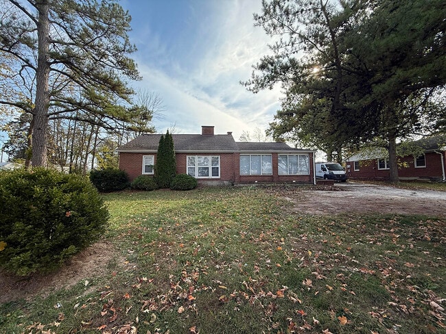 Building Photo - 2910 Mexico Gravel Rd