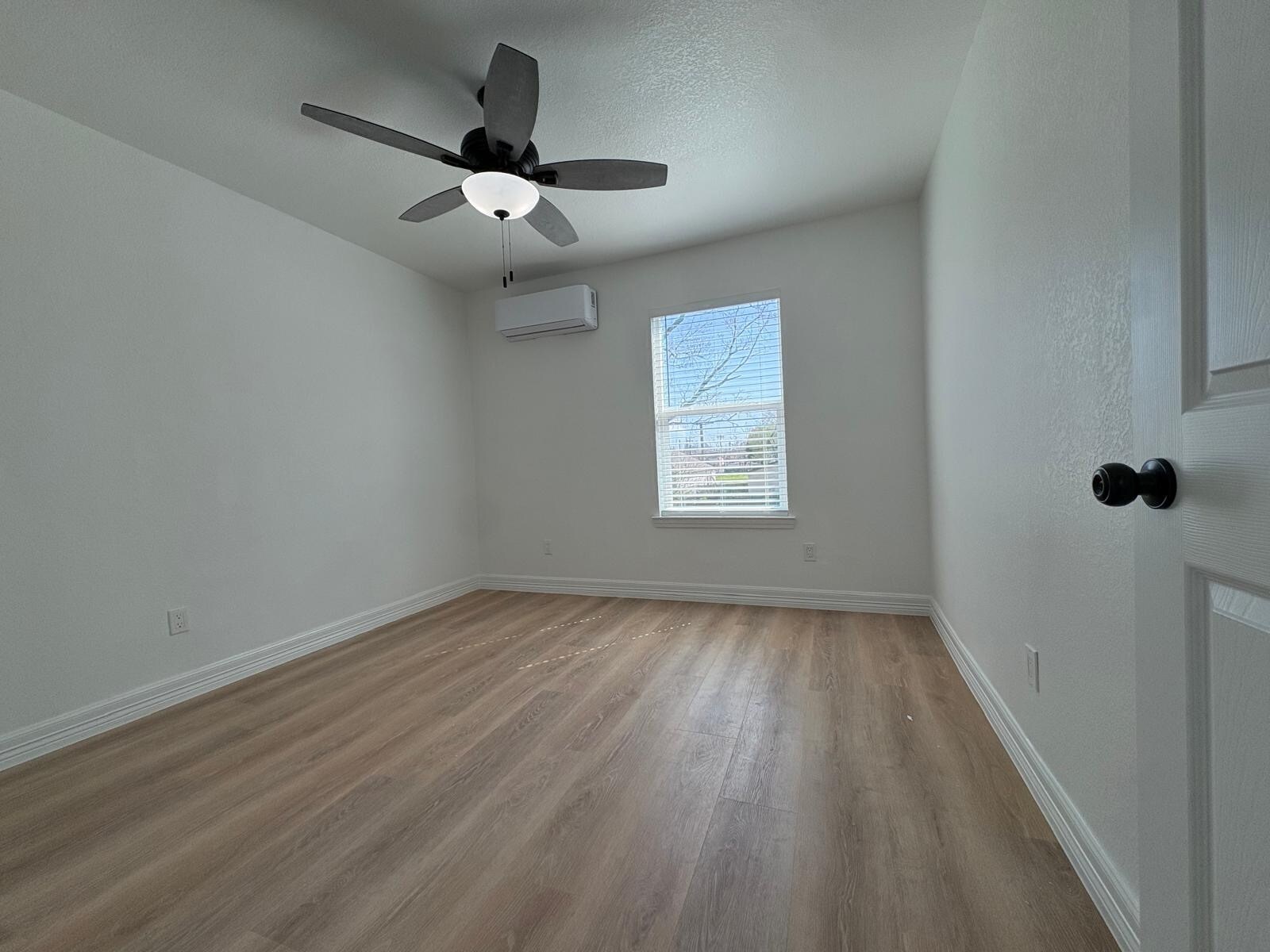 Building Photo - 1207 2nd Ave N