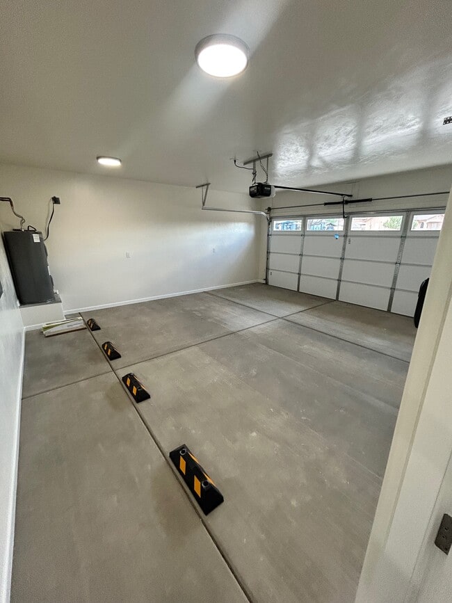 Building Photo - 1324 Renda Ct