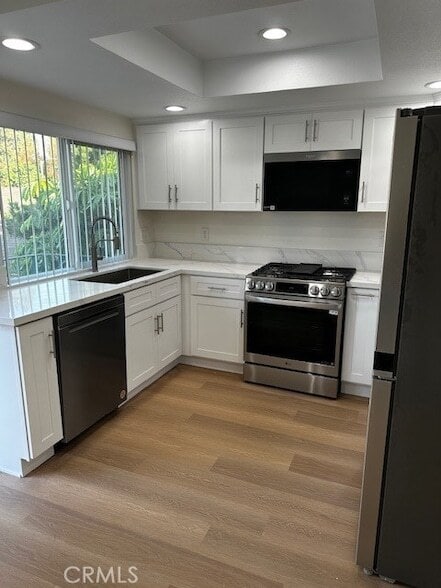 Building Photo - 10175 El Corazon Ave