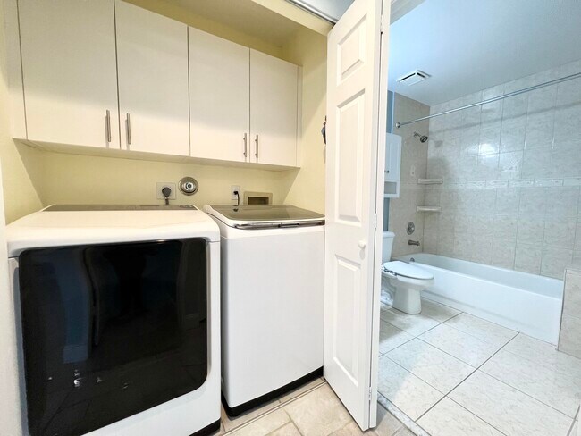 Building Photo - 15306 W Tranquility Lake Dr