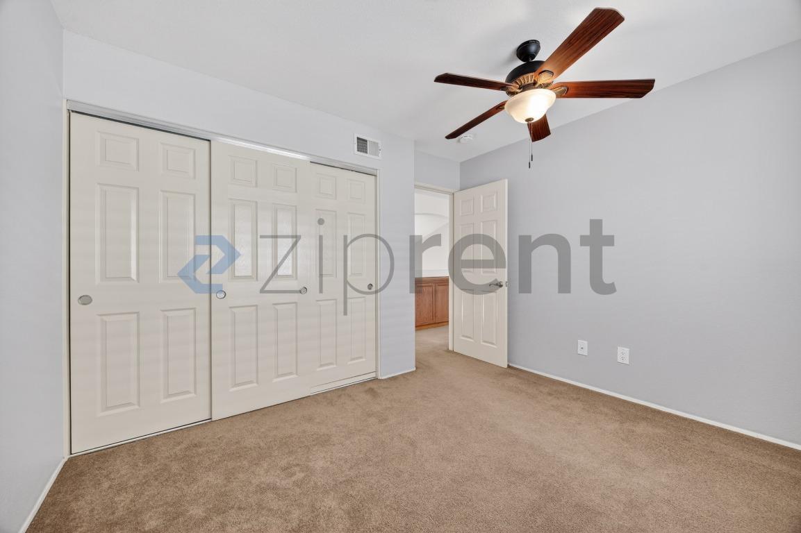 Building Photo - 608 Shenandoah Ave