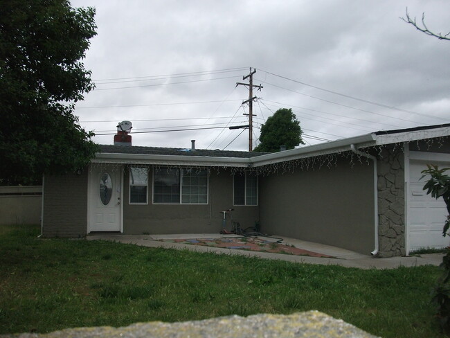 Primary Photo - East San Jose Three Bedroom House for Rent