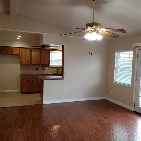 Building Photo - 1409 Archery Ln