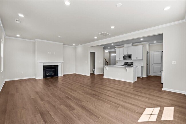 Building Photo - Be the 1st to live in this stunning, never...
