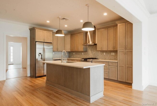 Building Photo - 43 Oakwood Ln