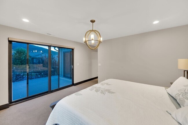 Building Photo - 6357 E 820 S