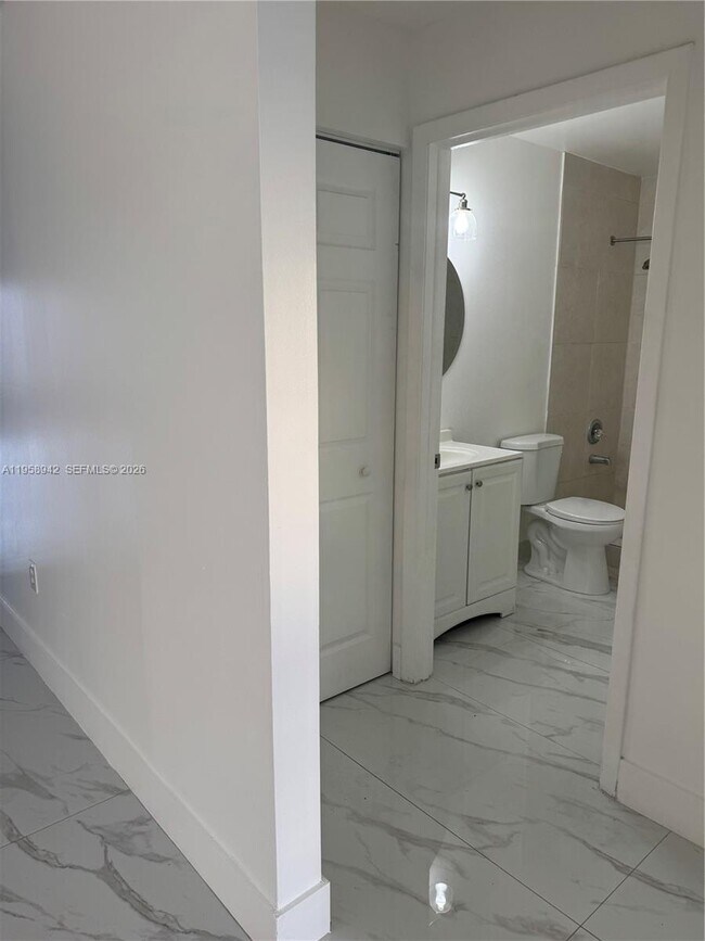 Building Photo - 8851 NW 119th St