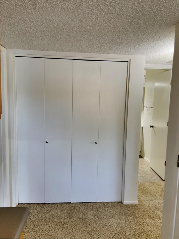 Building Photo - 2182 N Pantano Rd