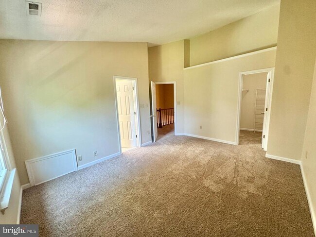 Building Photo - 704 Stafford Glen Ct