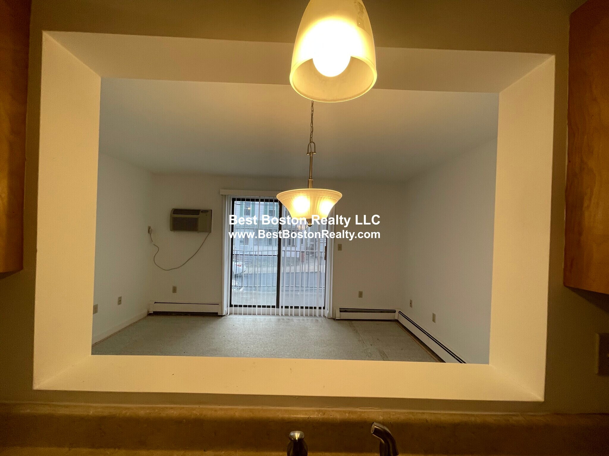 Building Photo - 43 Eleanor St