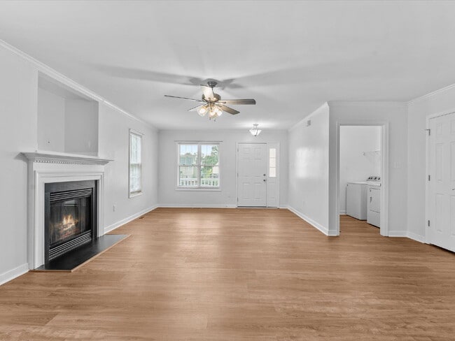 Building Photo - 5701 Hereld Green Dr