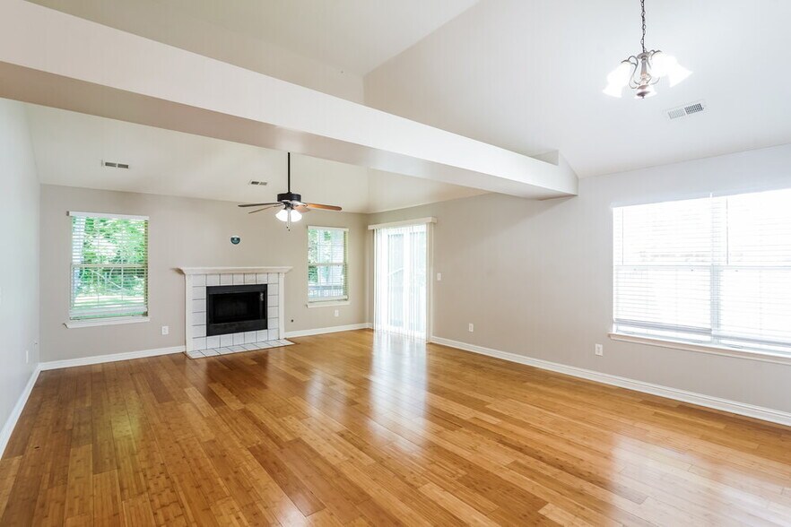Building Photo - 416 Barkley Ct