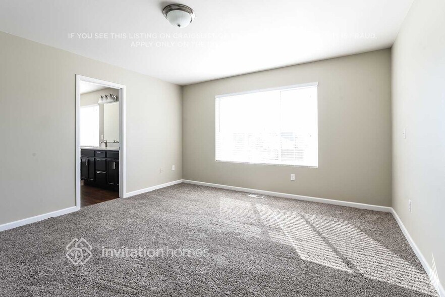 Building Photo - 19129 18th Ave Ct E