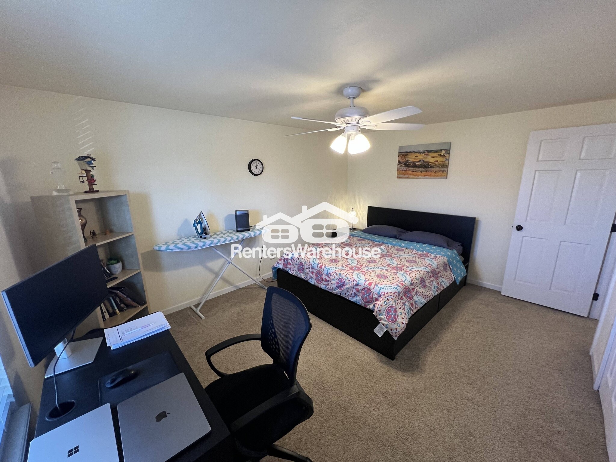 Building Photo - 8066 S Rosemary Ct