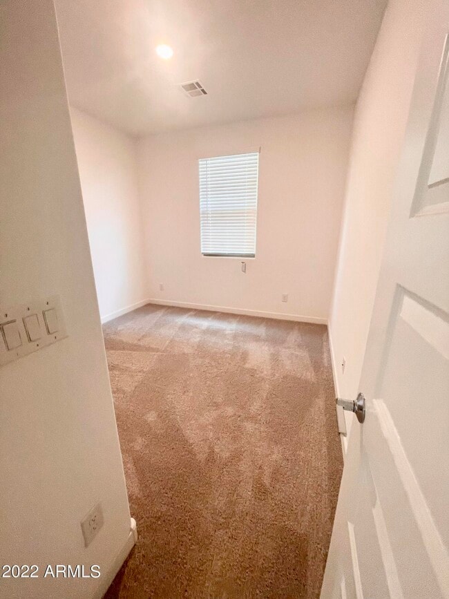 Building Photo - 3831 S 63rd Dr