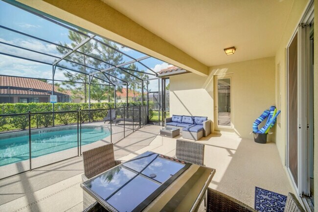 Building Photo - 4168 Oak Tree Dr