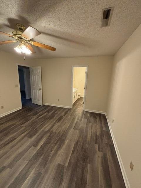 Building Photo - 31 Radcliff Dr