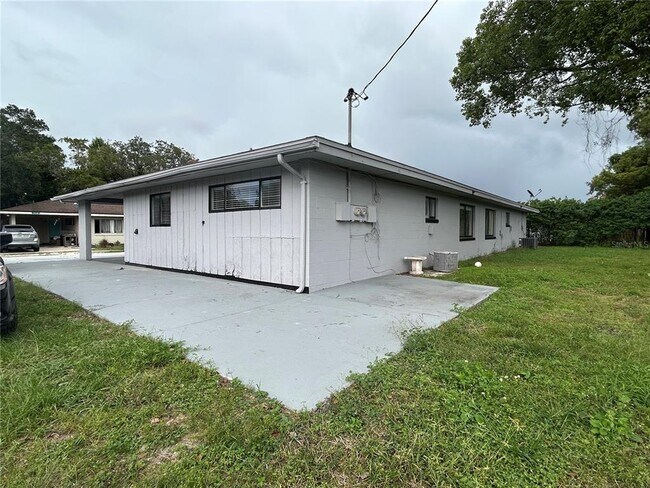 Building Photo - 2535 Zelina Point