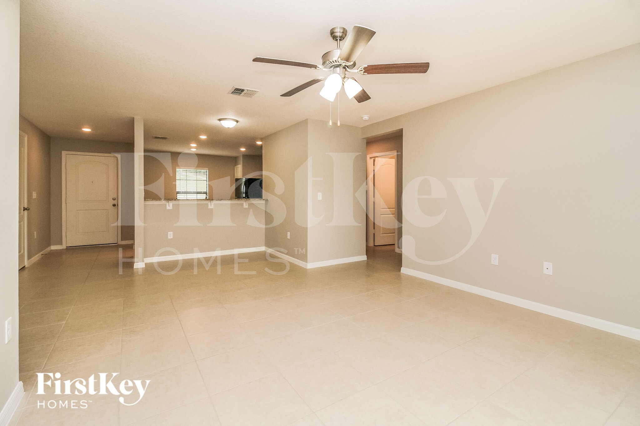 Building Photo - 2138 El Campo Ave