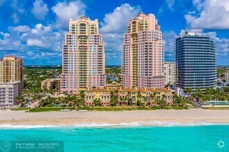 Building Photo - 2110 N Ocean Blvd