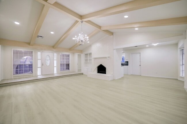 Building Photo - 5506 Bent Bough Ln