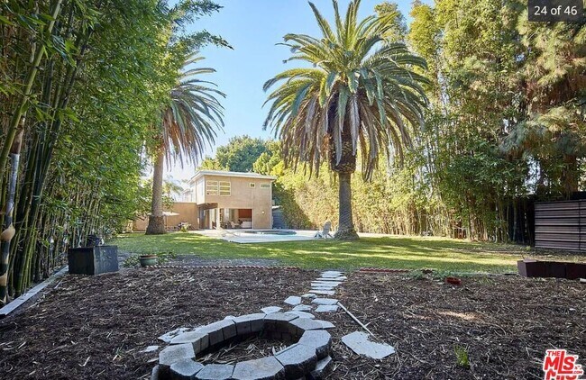 Building Photo - 4430 Lindblade Dr