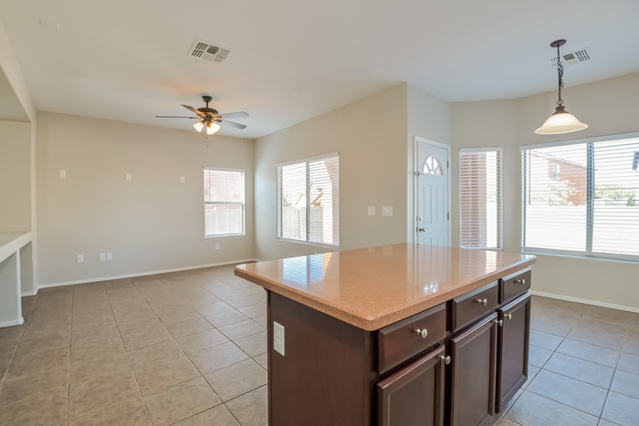 Building Photo - 5960 S Placita Picacho El Diablo