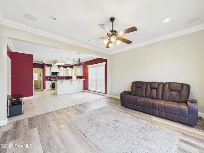 Building Photo - 104 Cadet Ln