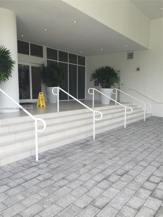 Building Photo - 4250 Biscayne Blvd