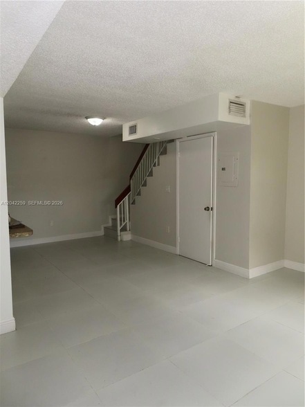 Building Photo - 13894 SW 65th Terrace