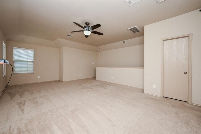 Building Photo - 20603 Flintoff Ln