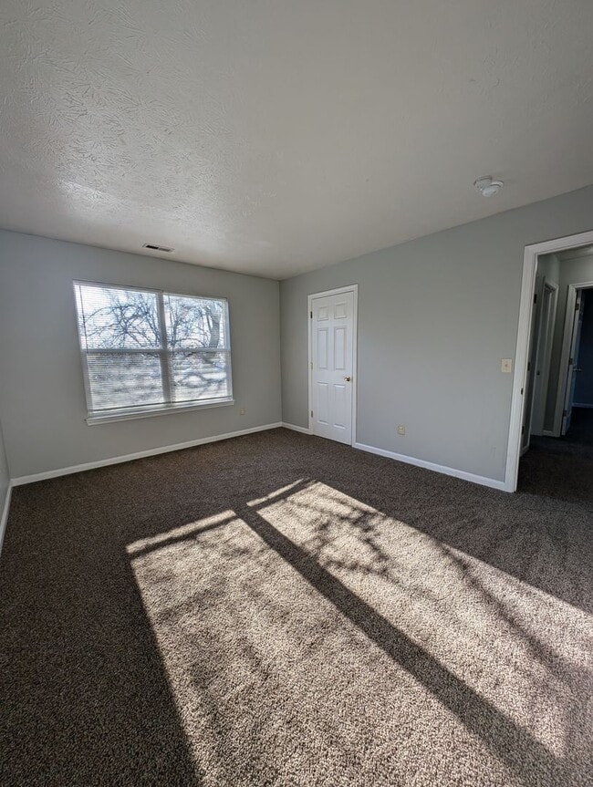Building Photo - 3024 Percheron Ln