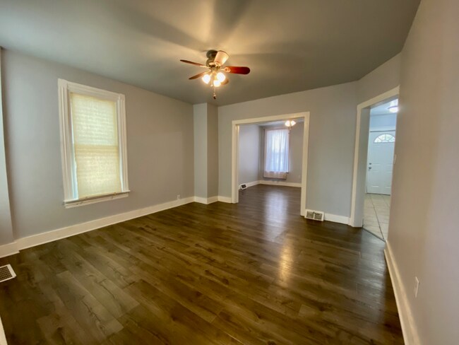 Building Photo - 1039 W Wilkes Barre St