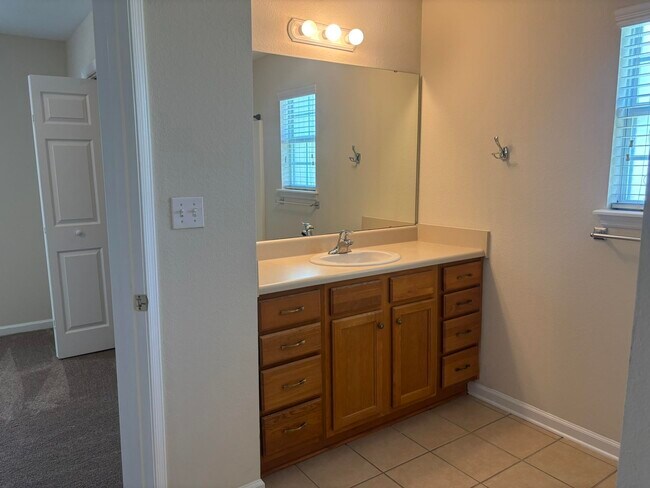 Building Photo - 4434 Gearhart Rd