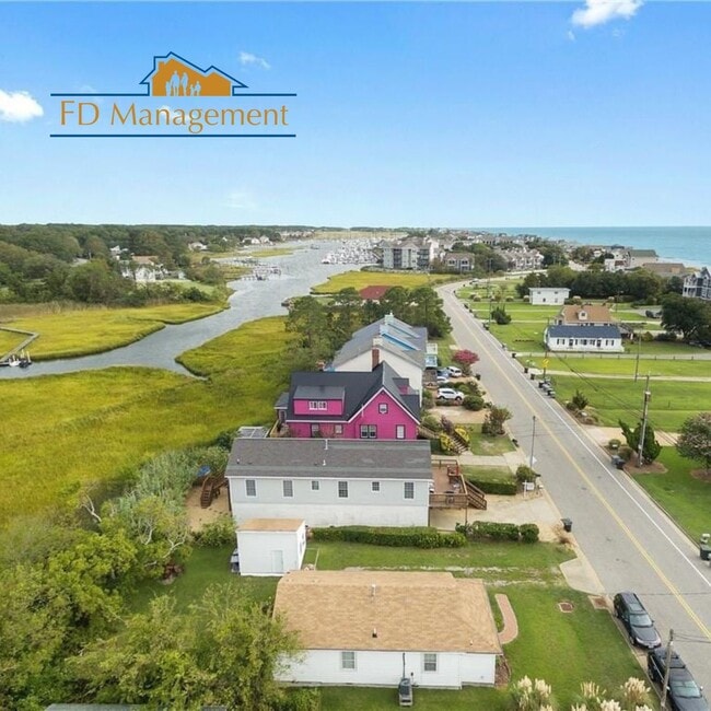 Building Photo - 3 Bedroom 2 Bathroom Home - Near Buckroe B...