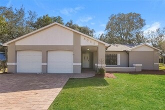 Building Photo - 8055 Wooden Dr